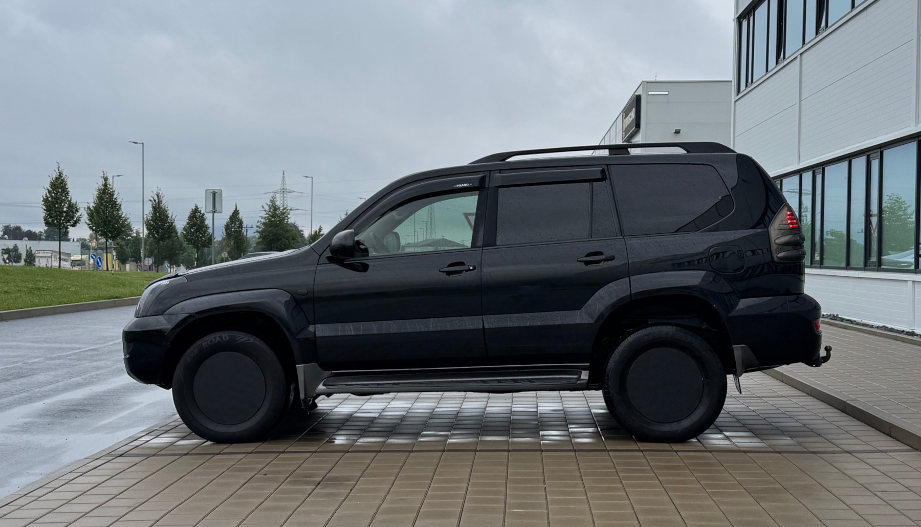 Toyota Prado after Full Cover Wheels